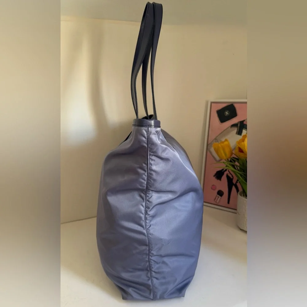 Prada Nylon Tote Bag-blue Large shoulder bag 🌟 - Picture 6 of 15
